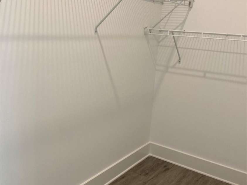 318 Davis Park Road, Gastonia, NC 28052.  MLS# CAR4287400, YatesRealty ID 3184. 