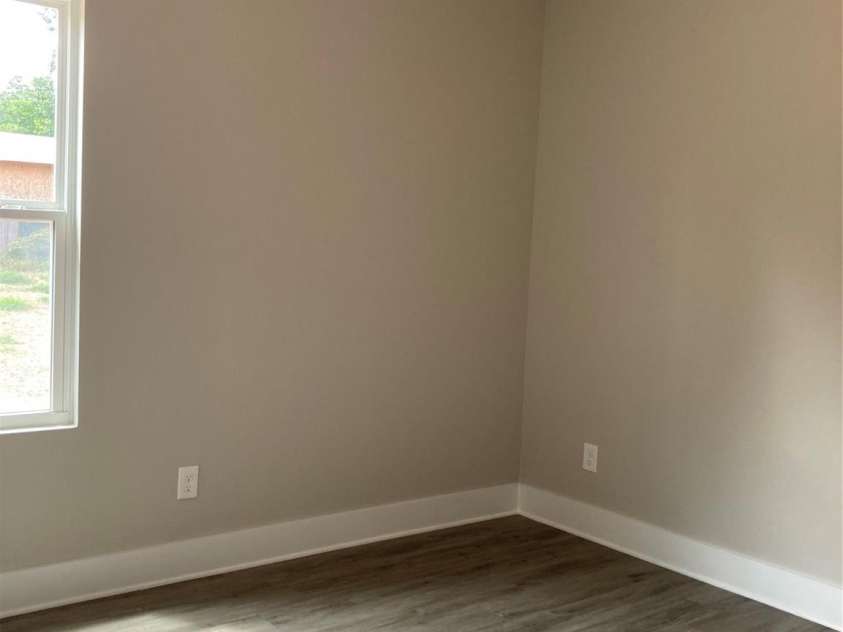 318 Davis Park Road, Gastonia, NC 28052.  MLS# CAR4287400, YatesRealty ID 3184. 