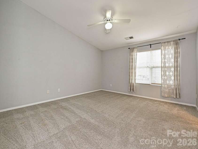 8712 Westhope Street, Charlotte, NC 28216.  MLS# CAR4352086, YatesRealty ID 3184. 