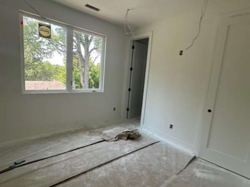 312 Wesley Heights Way, Charlotte, NC 28208.  MLS# CAR4259718, YatesRealty ID 31840. 