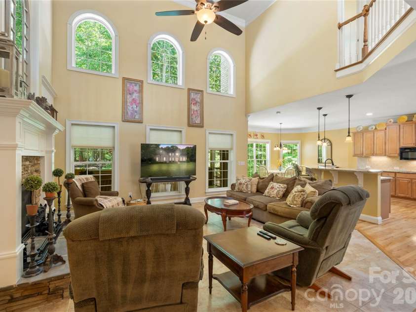 1257 Waynewood Drive, Waxhaw, NC 28173.  MLS# CAR4385203, YatesRealty ID 31841. 