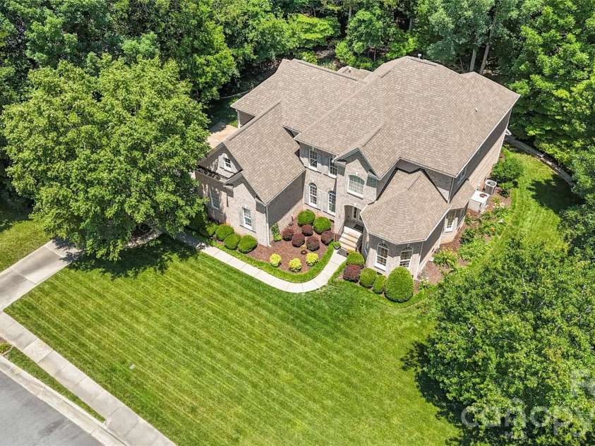 1257 Waynewood Drive, Waxhaw, NC 28173.  MLS# CAR4385203, YatesRealty ID 31841. 