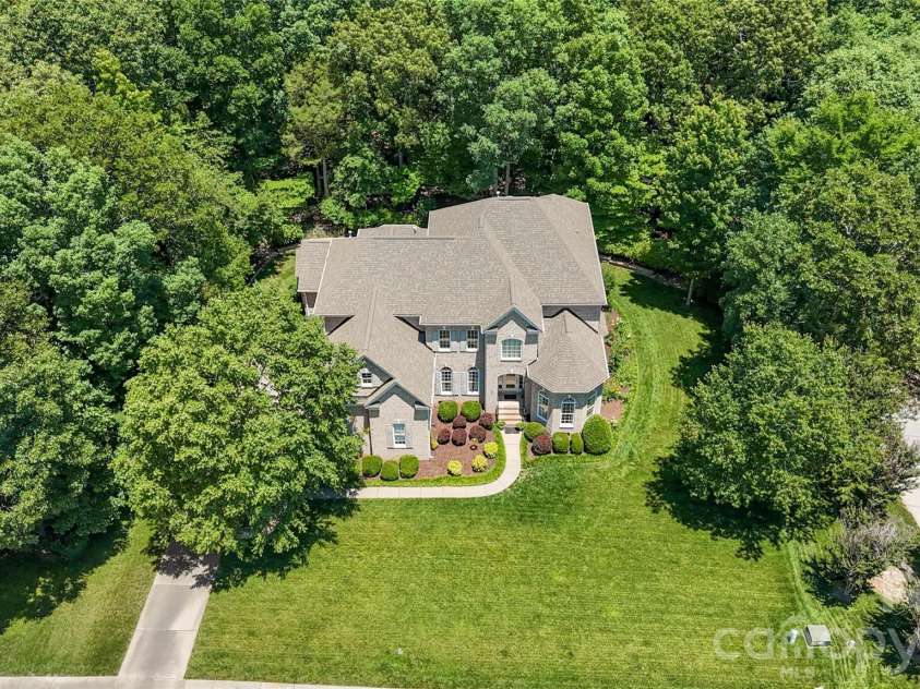 1257 Waynewood Drive, Waxhaw, NC 28173.  MLS# CAR4385203, YatesRealty ID 31841. 