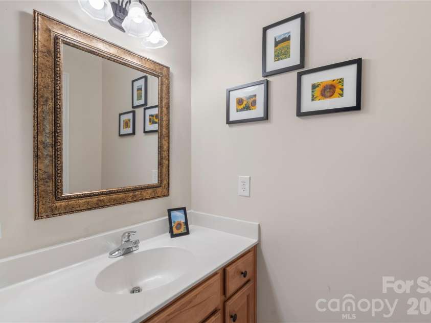 1257 Waynewood Drive, Waxhaw, NC 28173.  MLS# CAR4385203, YatesRealty ID 31841. 
