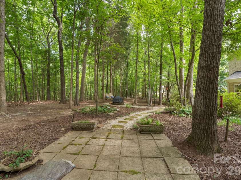 1257 Waynewood Drive, Waxhaw, NC 28173.  MLS# CAR4385203, YatesRealty ID 31841. 