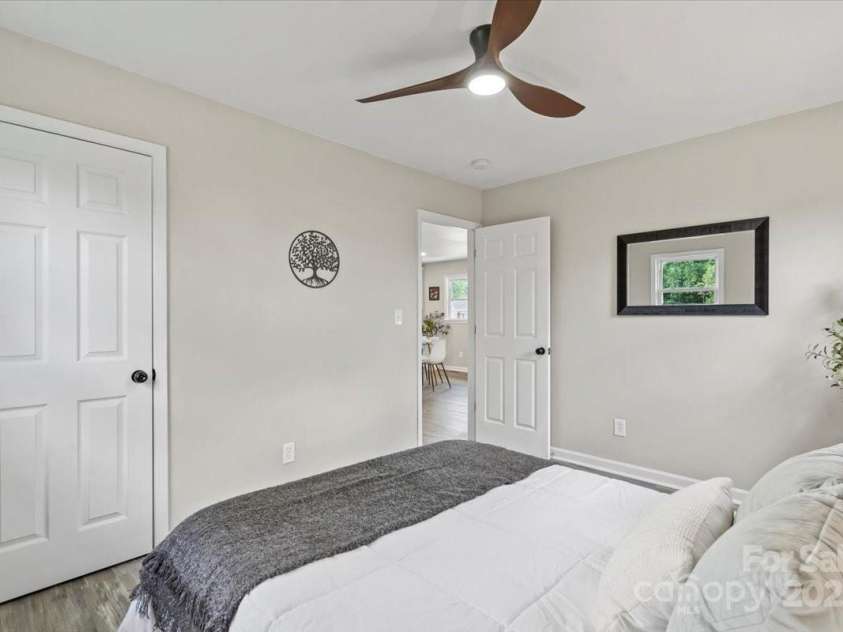 1645 Memorial Drive, Rock Hill, SC 29730.  MLS# CAR4287227, YatesRealty ID 31841. 