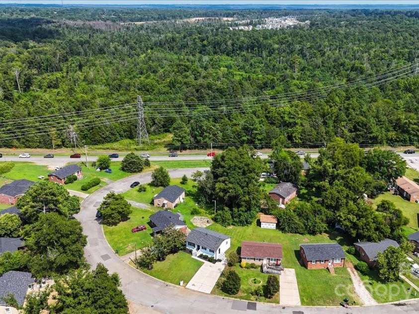 1645 Memorial Drive, Rock Hill, SC 29730.  MLS# CAR4287227, YatesRealty ID 31841. 