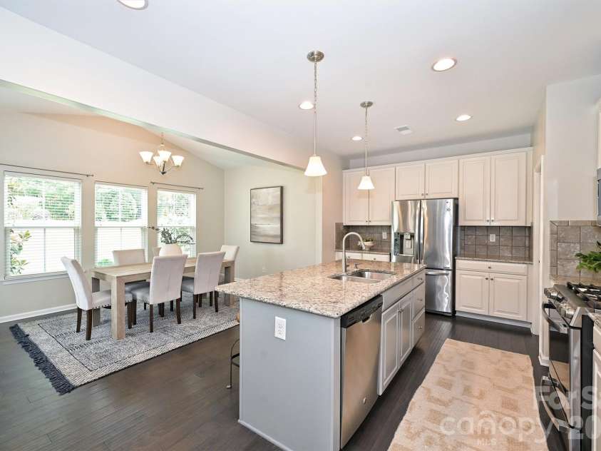 3729 Benseval Lane, Matthews, NC 28105.  MLS# CAR4382542, YatesRealty ID 31842. You can see the flow
