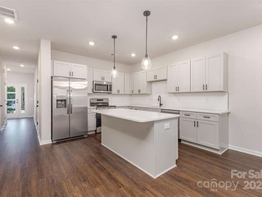 3719 Davis Avenue, Charlotte, NC 28208.  MLS# CAR4307007, YatesRealty ID 31843. 