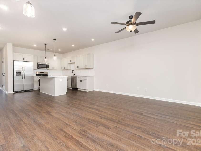 3719 Davis Avenue, Charlotte, NC 28208.  MLS# CAR4307007, YatesRealty ID 31843. 