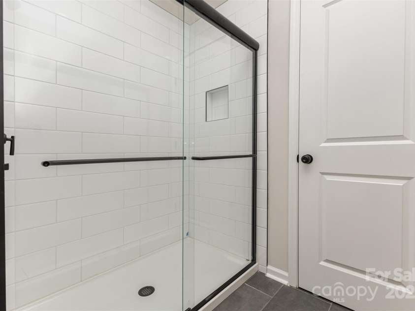 3719 Davis Avenue, Charlotte, NC 28208.  MLS# CAR4307007, YatesRealty ID 31843. 