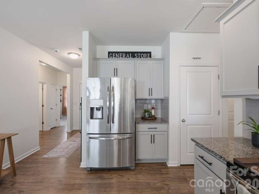 7004 Branch Fork Road, Charlotte, NC 28215.  MLS# CAR4392331, YatesRealty ID 31845. 