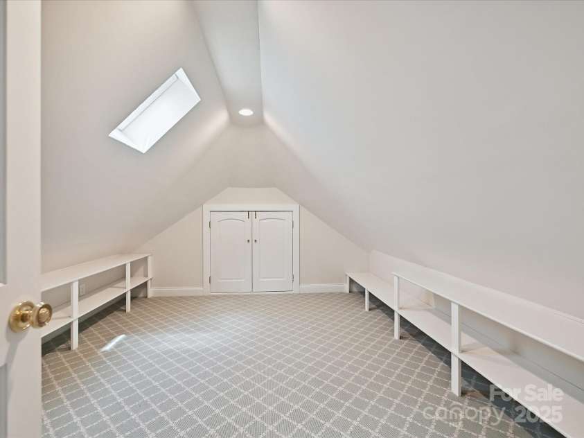 12401 Three Lakes Drive, Charlotte, NC 28277.  MLS# CAR4282747, YatesRealty ID 31846. 