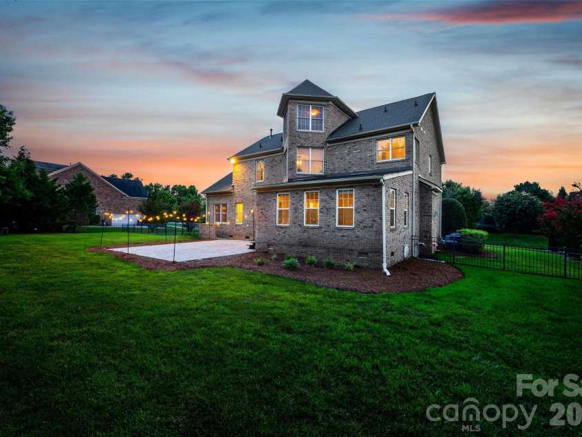 117 Turkey Hunt Court, Marvin, NC 28173.  MLS# CAR4390303, YatesRealty ID 31848. Back view