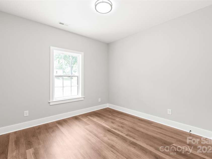 19 Lakewood Court, Concord, NC 28027.  MLS# CAR4287540, YatesRealty ID 31848. 