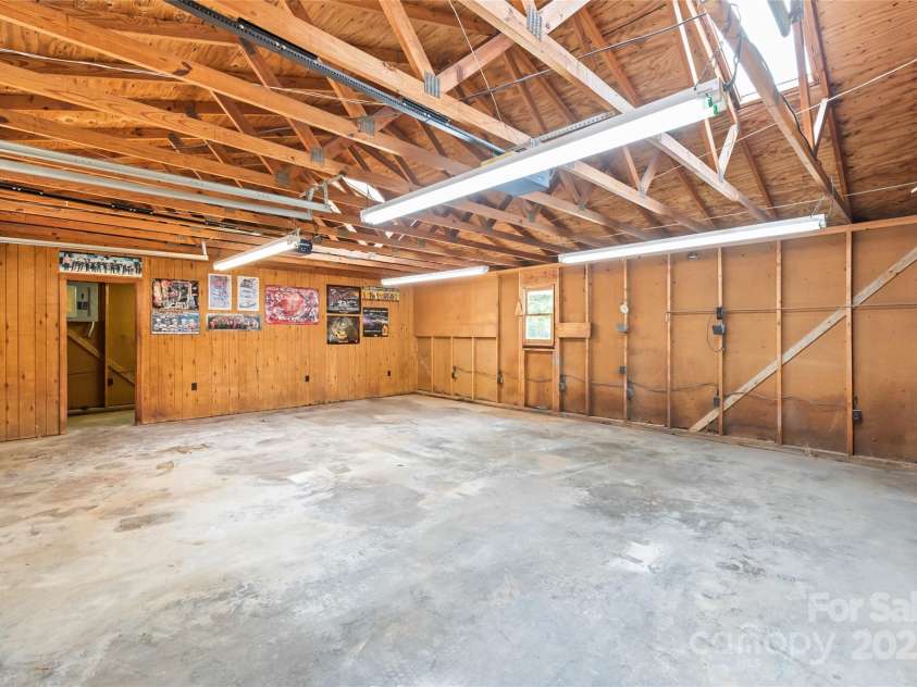 19 Lakewood Court, Concord, NC 28027.  MLS# CAR4287540, YatesRealty ID 31848. 