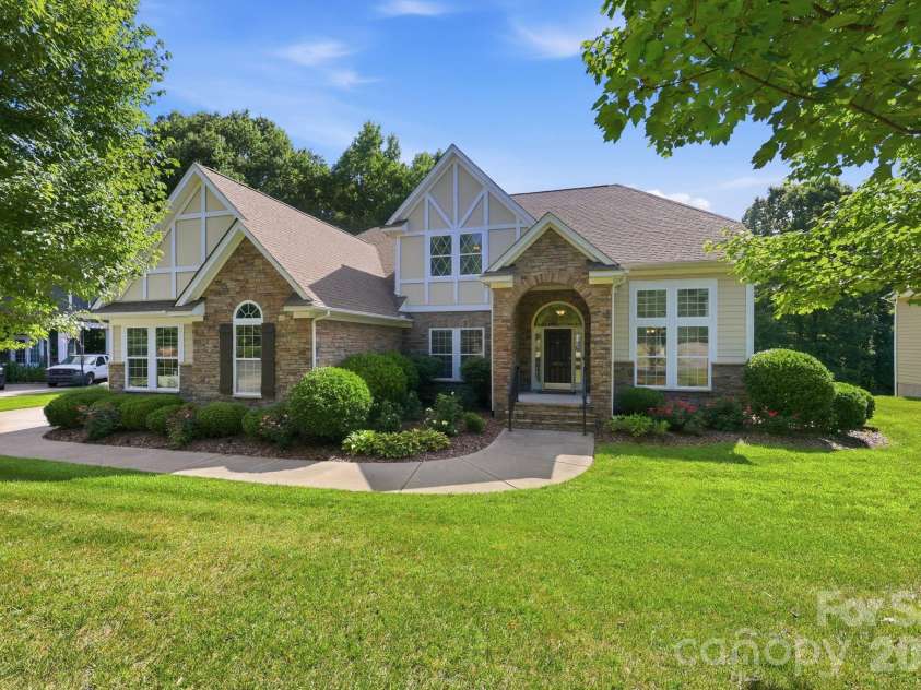 9900 Flower Bonnet Avenue, Concord, NC 28027.  MLS# CAR4391352, YatesRealty ID 31850. 