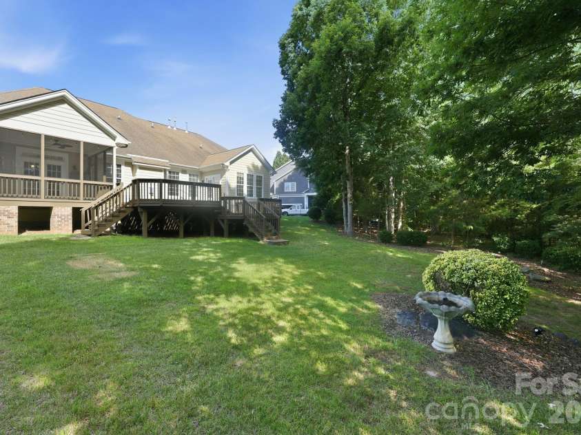 9900 Flower Bonnet Avenue, Concord, NC 28027.  MLS# CAR4391352, YatesRealty ID 31850. 