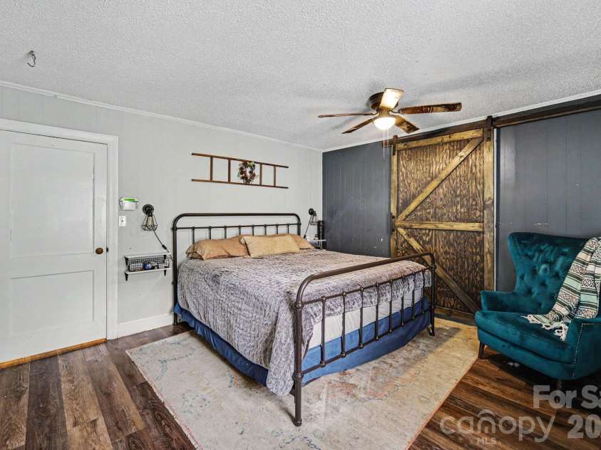 1224 Petes Road, Lincolnton, NC 28092.  MLS# CAR4392761, YatesRealty ID 31852. Primary bedroom