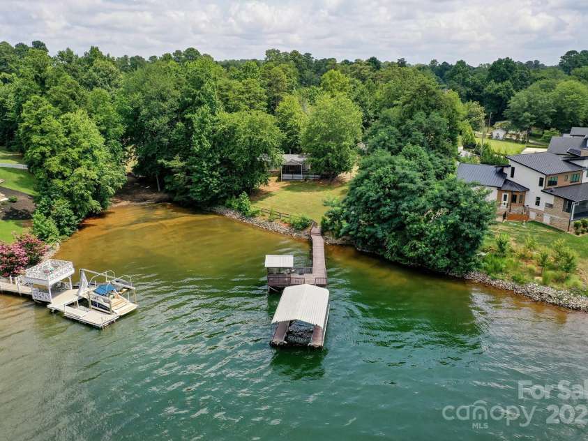 136 Buttercup Drive, Mooresville, NC 28117.  MLS# CAR4284193, YatesRealty ID 31853. Beautiful lot that can is ready to use now or plan a new home with amazing views.