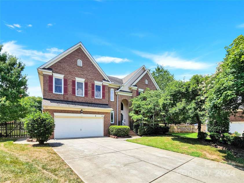8534 Headford Road, Charlotte, NC 28277.  MLS# CAR4159779, YatesRealty ID 3186. 