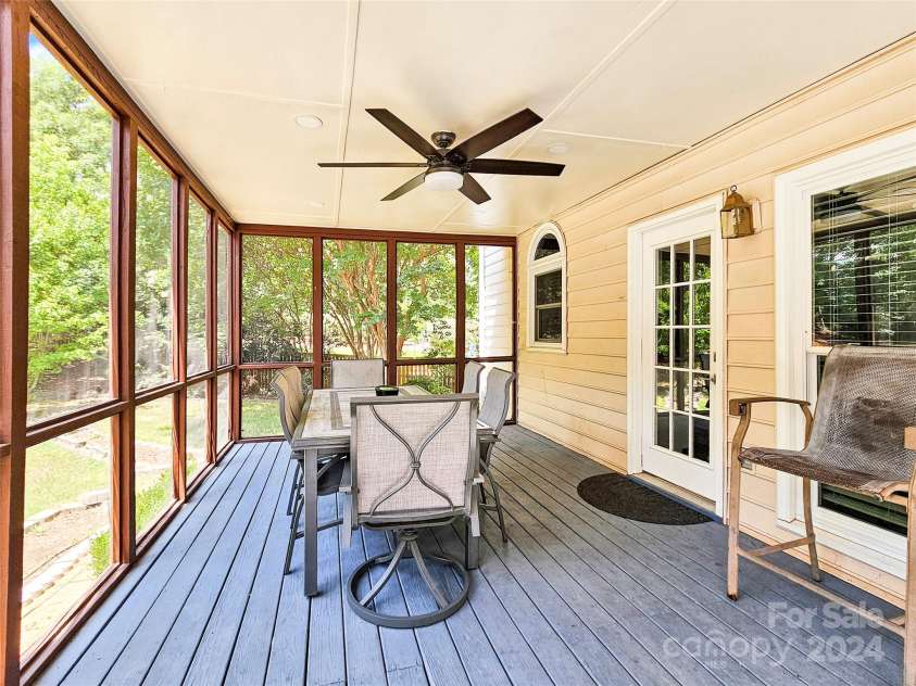 8534 Headford Road, Charlotte, NC 28277.  MLS# CAR4159779, YatesRealty ID 3186. 