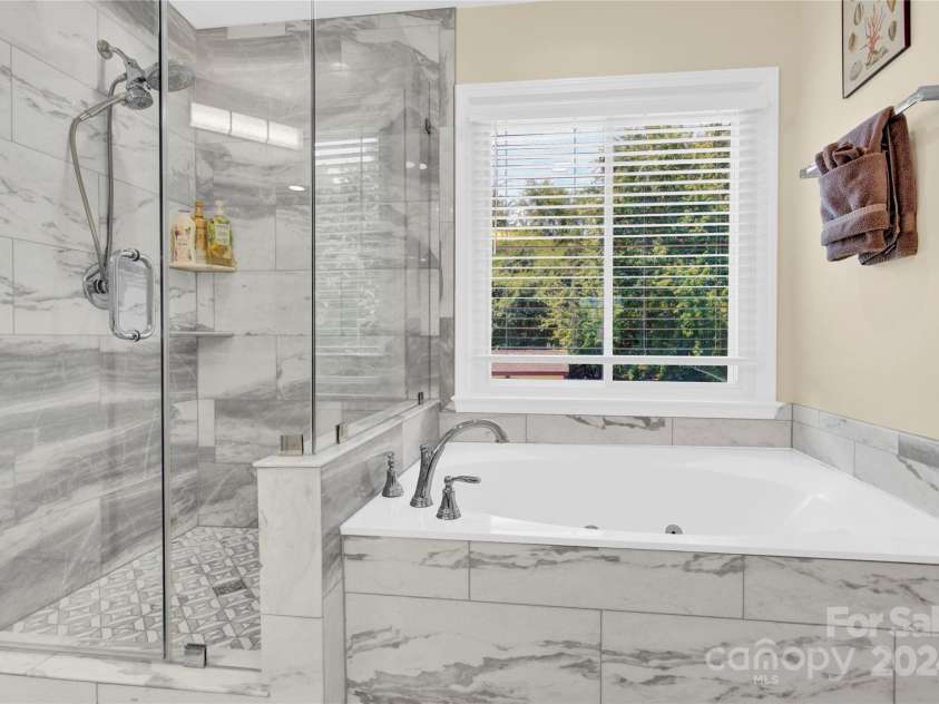 8534 Headford Road, Charlotte, NC 28277.  MLS# CAR4159779, YatesRealty ID 3186. 