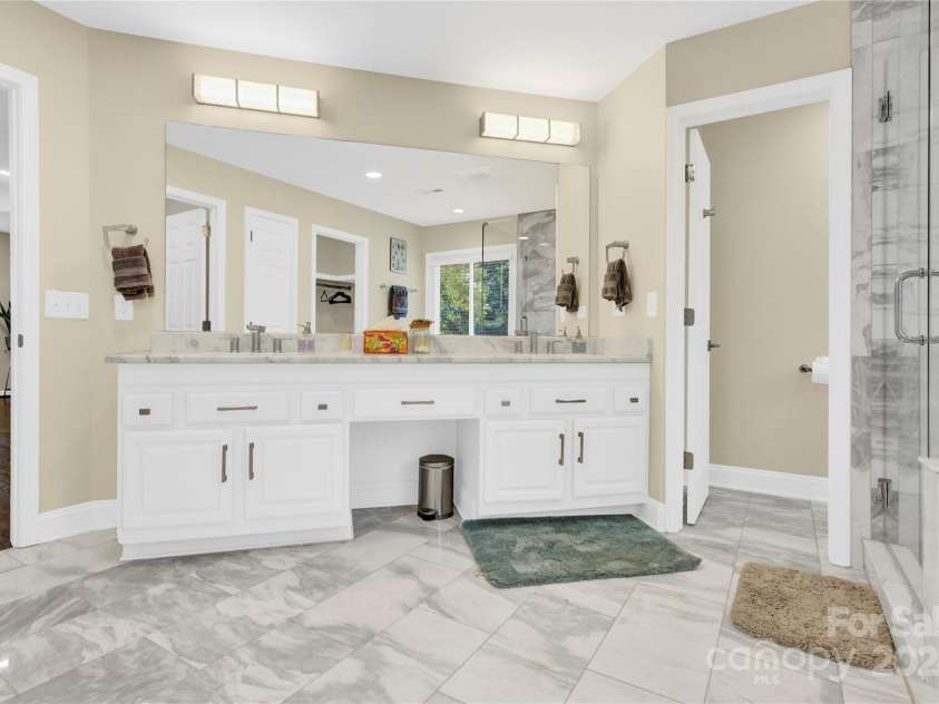 8534 Headford Road, Charlotte, NC 28277.  MLS# CAR4159779, YatesRealty ID 3186. 