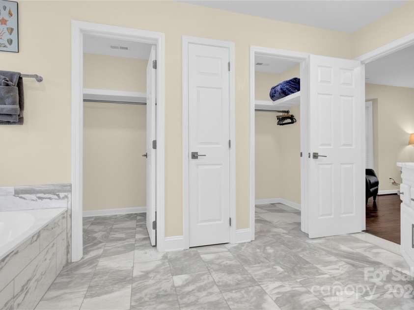 8534 Headford Road, Charlotte, NC 28277.  MLS# CAR4159779, YatesRealty ID 3186. 