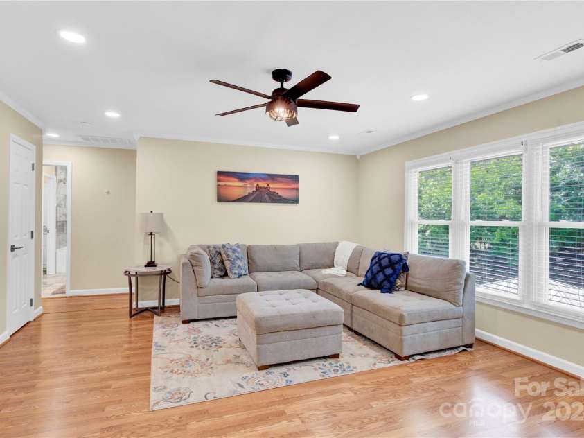 8534 Headford Road, Charlotte, NC 28277.  MLS# CAR4159779, YatesRealty ID 3186. 
