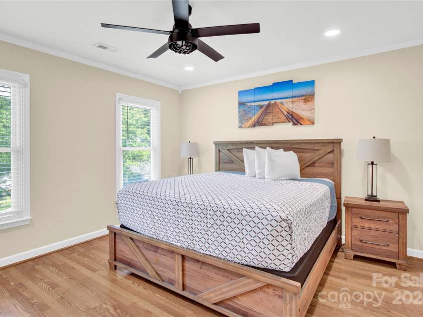 8534 Headford Road, Charlotte, NC 28277.  MLS# CAR4159779, YatesRealty ID 3186. 