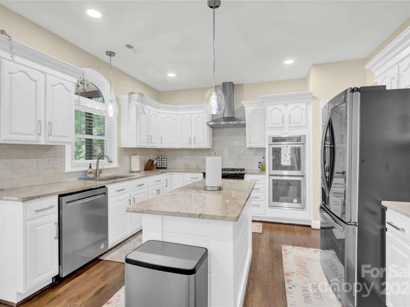 8534 Headford Road, Charlotte, NC 28277.  MLS# CAR4159779, YatesRealty ID 3186. 