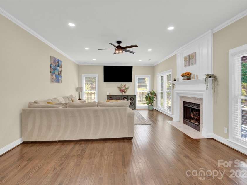 8534 Headford Road, Charlotte, NC 28277.  MLS# CAR4159779, YatesRealty ID 3186. 