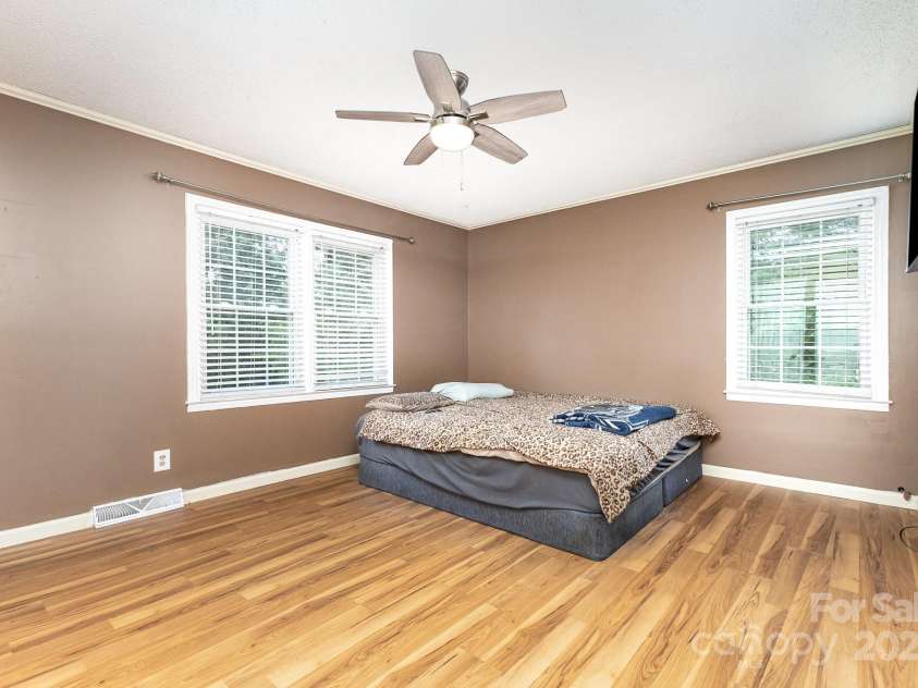 1821 Huntington Place, Rock Hill, SC 29732.  MLS# CAR4283073, YatesRealty ID 31860. 