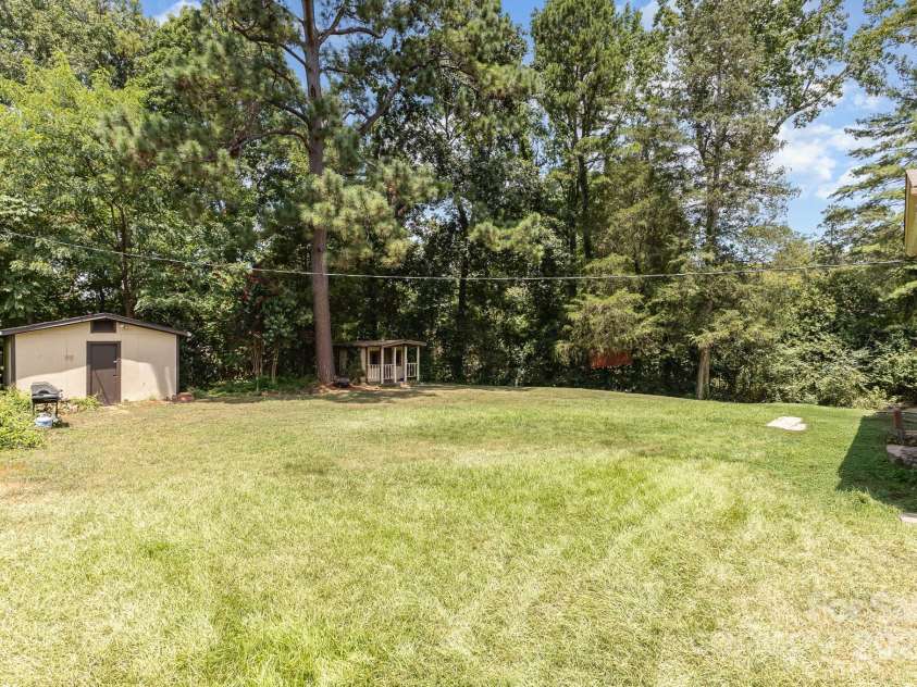 1821 Huntington Place, Rock Hill, SC 29732.  MLS# CAR4283073, YatesRealty ID 31860. 