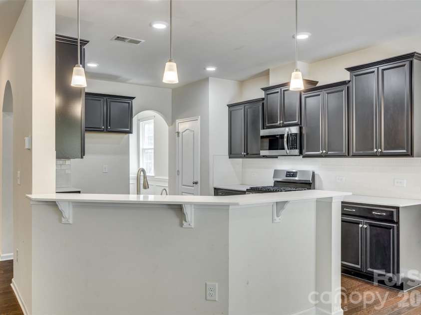 910 Ashton Oak Court, Fort Mill, SC 29715.  MLS# CAR4379778, YatesRealty ID 31860. 