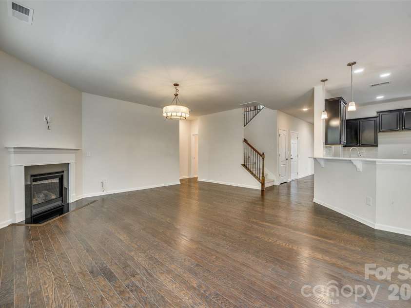 910 Ashton Oak Court, Fort Mill, SC 29715.  MLS# CAR4379778, YatesRealty ID 31860. 