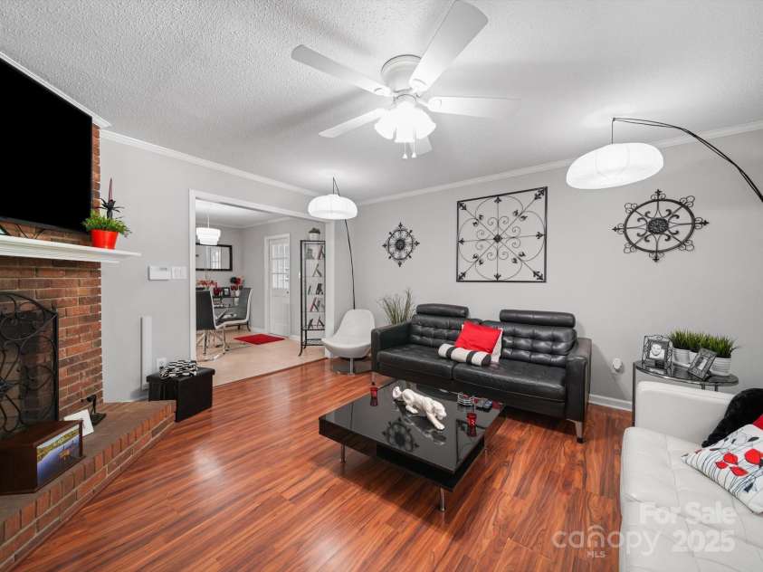 713 Hickory Hill Court, Gastonia, NC 28054.  MLS# CAR4286444, YatesRealty ID 31861. 