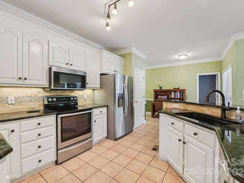 3865 Willow Grove Lane, Concord, NC 28025.  MLS# CAR4279521, YatesRealty ID 31862. 