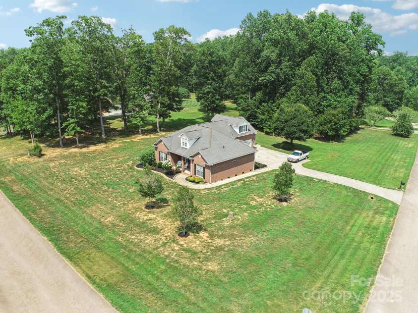 3865 Willow Grove Lane, Concord, NC 28025.  MLS# CAR4279521, YatesRealty ID 31862. 