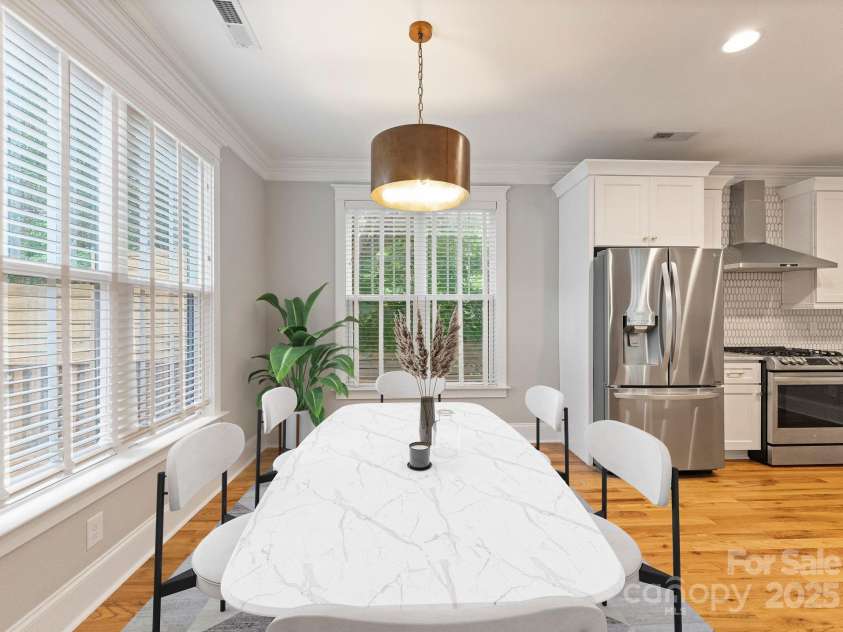 1215 Louise Avenue, Charlotte, NC 28205.  MLS# CAR4282874, YatesRealty ID 31863. 
