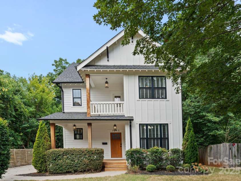 1215 Louise Avenue, Charlotte, NC 28205.  MLS# CAR4282874, YatesRealty ID 31863. 