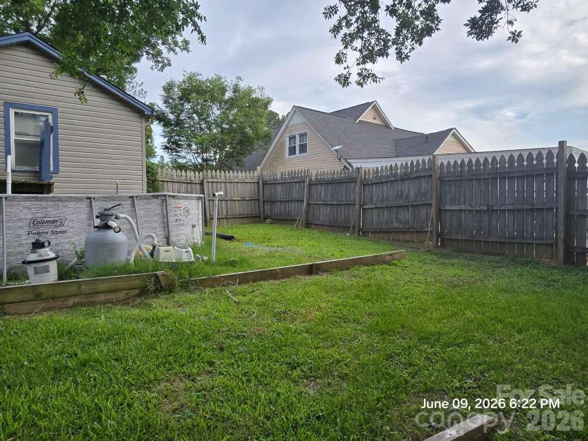191 End Street, Chester, SC 29706.  MLS# CAR4388647, YatesRealty ID 31864. 