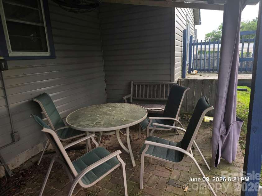191 End Street, Chester, SC 29706.  MLS# CAR4388647, YatesRealty ID 31864. Covered back porch