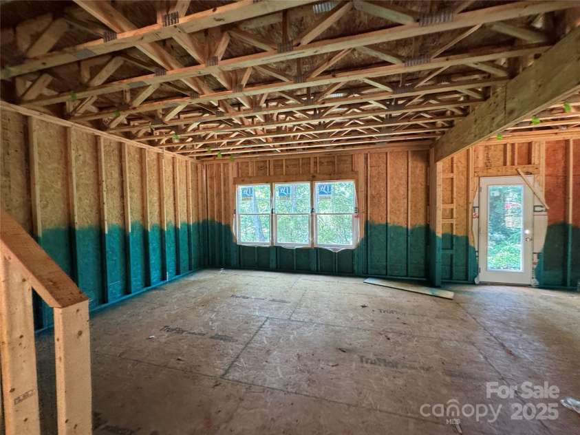 3542 Mount Pleasant Road, Sherrills Ford, NC 28673.  MLS# CAR4291468, YatesRealty ID 31864. Family Room