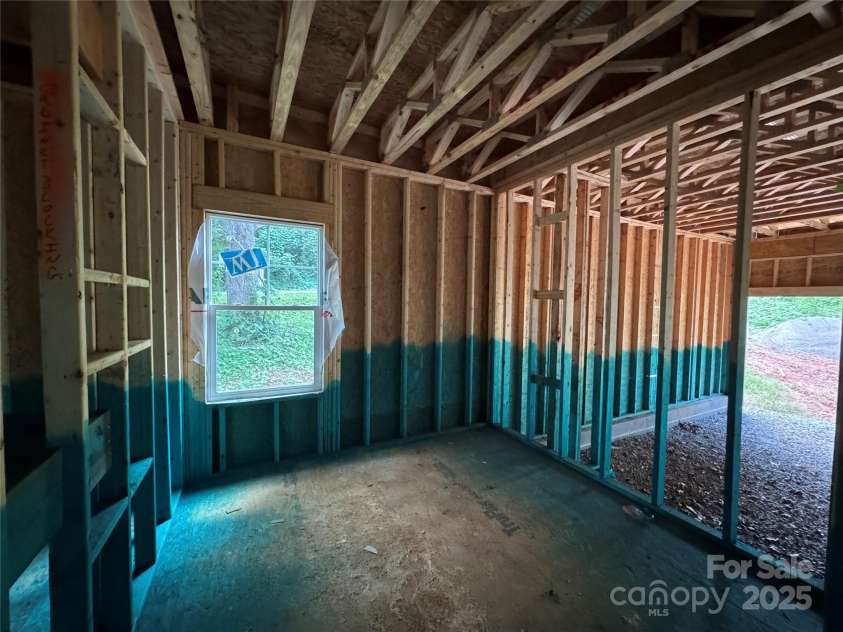 3542 Mount Pleasant Road, Sherrills Ford, NC 28673.  MLS# CAR4291468, YatesRealty ID 31864. Flex Room 1st floor