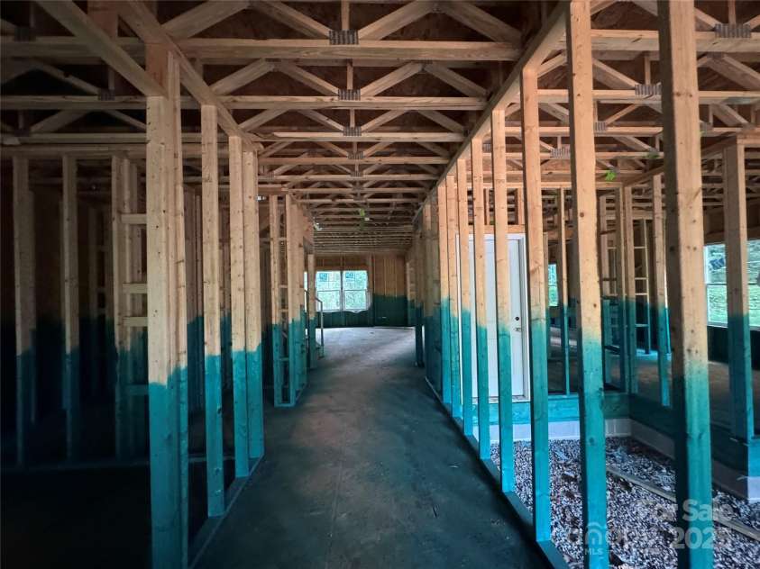 3542 Mount Pleasant Road, Sherrills Ford, NC 28673.  MLS# CAR4291468, YatesRealty ID 31864. Foyer