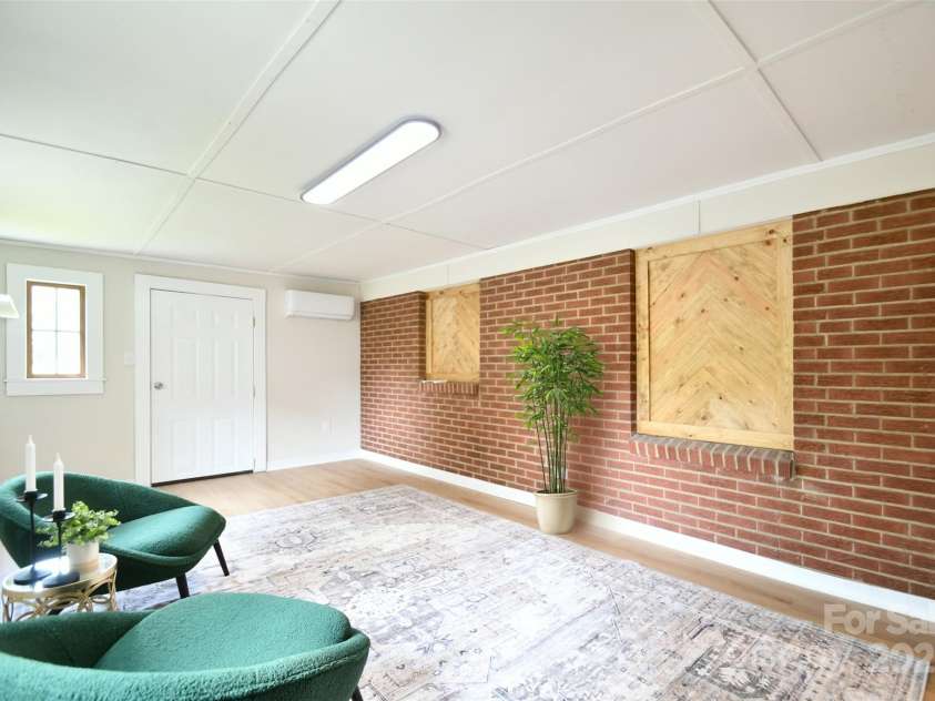 80 Sumner Avenue, Concord, NC 28027.  MLS# CAR4275952, YatesRealty ID 31865. 