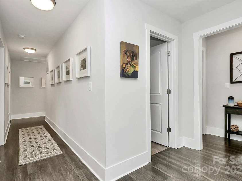 3536 Arnica Court, Tega Cay, SC 29708.  MLS# CAR4290061, YatesRealty ID 31866. Upstairs Hall way