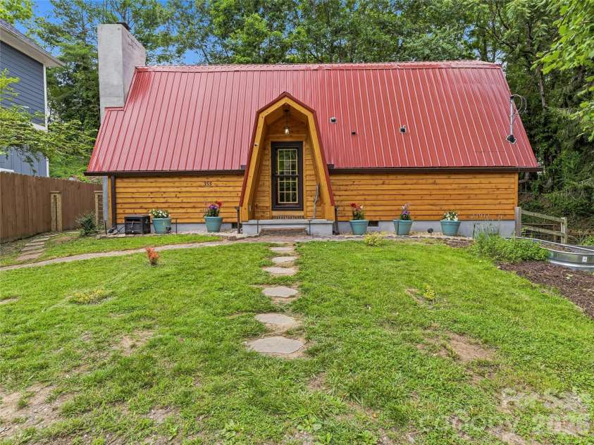 355 London Road, Asheville, NC 28803.  MLS# CAR4392205, YatesRealty ID 31868. 